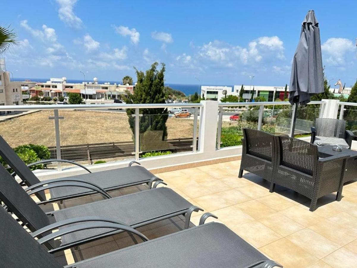 H&O Alina Sunset Apartment Paphos 外观 照片
