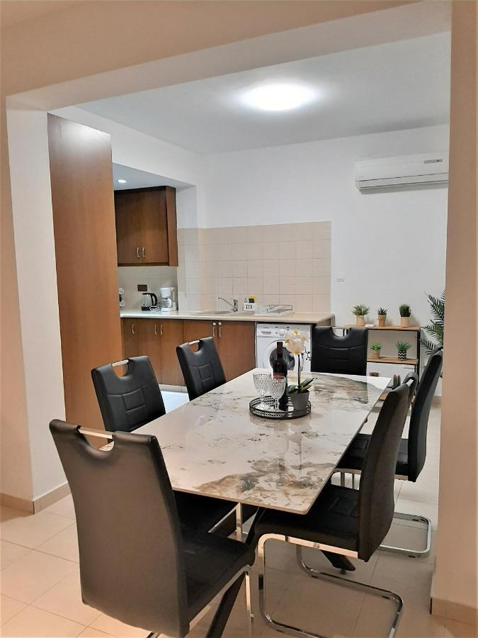 H&O Alina Sunset Apartment Paphos 外观 照片