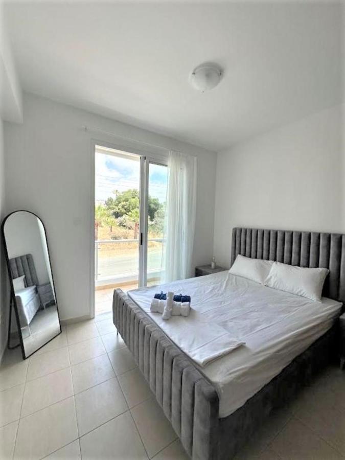 H&O Alina Sunset Apartment Paphos 外观 照片