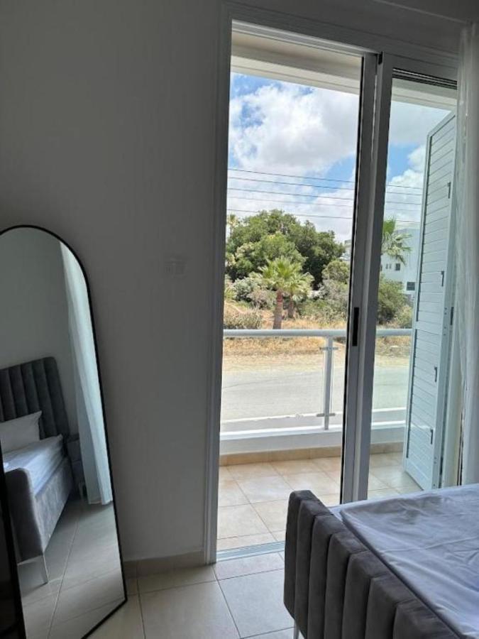 H&O Alina Sunset Apartment Paphos 外观 照片